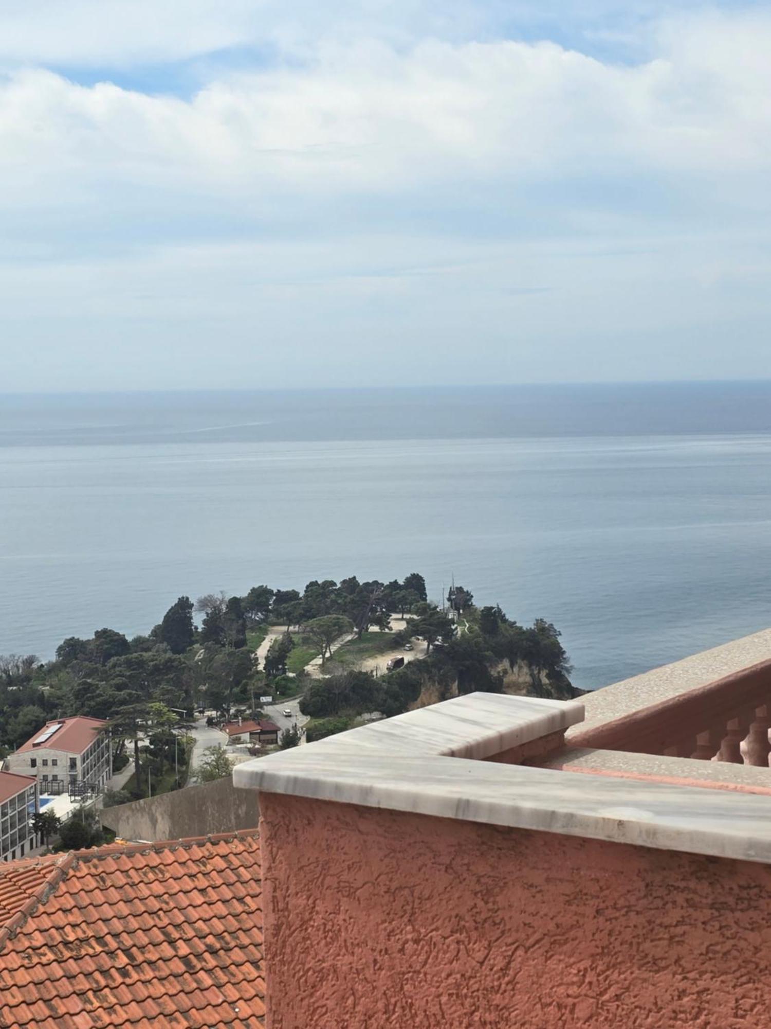 Apartments Mediteran Ulcinj Exterior photo